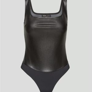 ARITZIA LEATHER LIKE BODYSUIT Size M